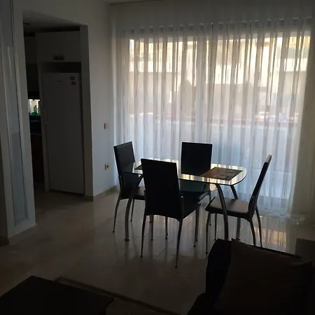 Golf Apartman